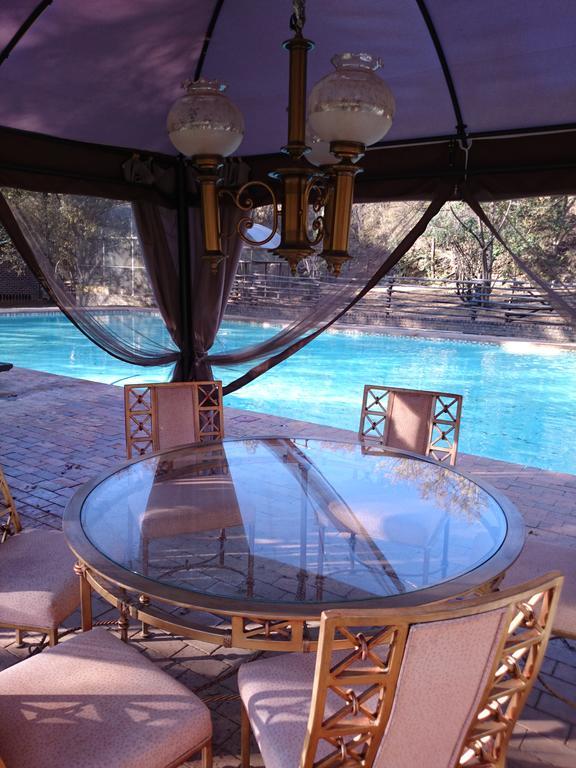 Hornbill Lodge Magaliesburg Eksteriør billede