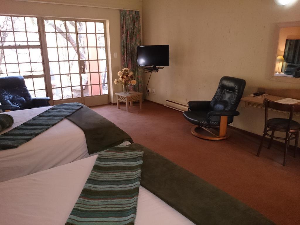 Hornbill Lodge Magaliesburg Værelse billede