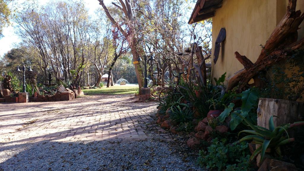 Hornbill Lodge Magaliesburg Eksteriør billede