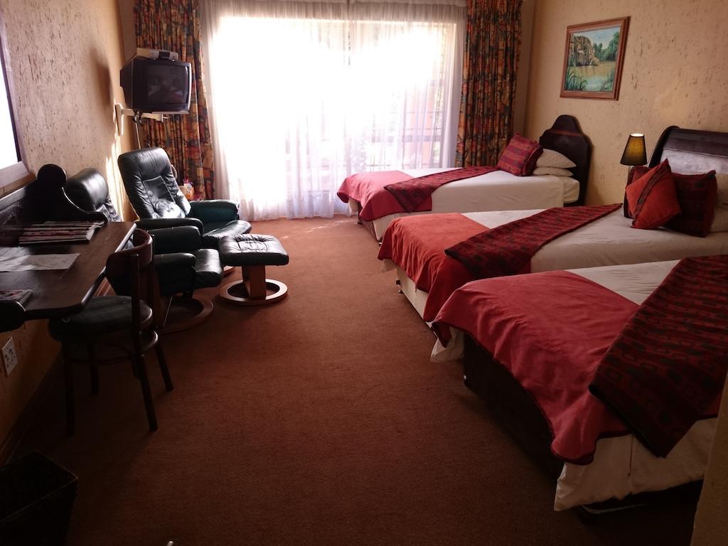 Hornbill Lodge Magaliesburg Værelse billede